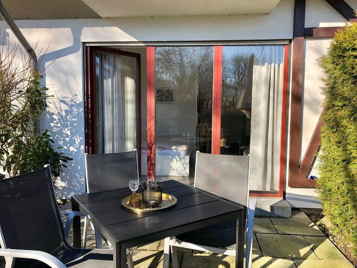 Ferienwohnung-Klaus-Stoertebeker-Mit-Sonnenterrasse-Garten-Zwischen-Strand-Wald-Und-Wiese Gustow  Exteriör bild